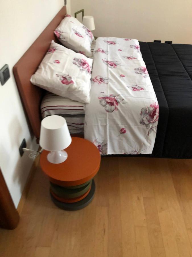 פבריאנו Appartamento A Casa Di Tamy מראה חיצוני תמונה