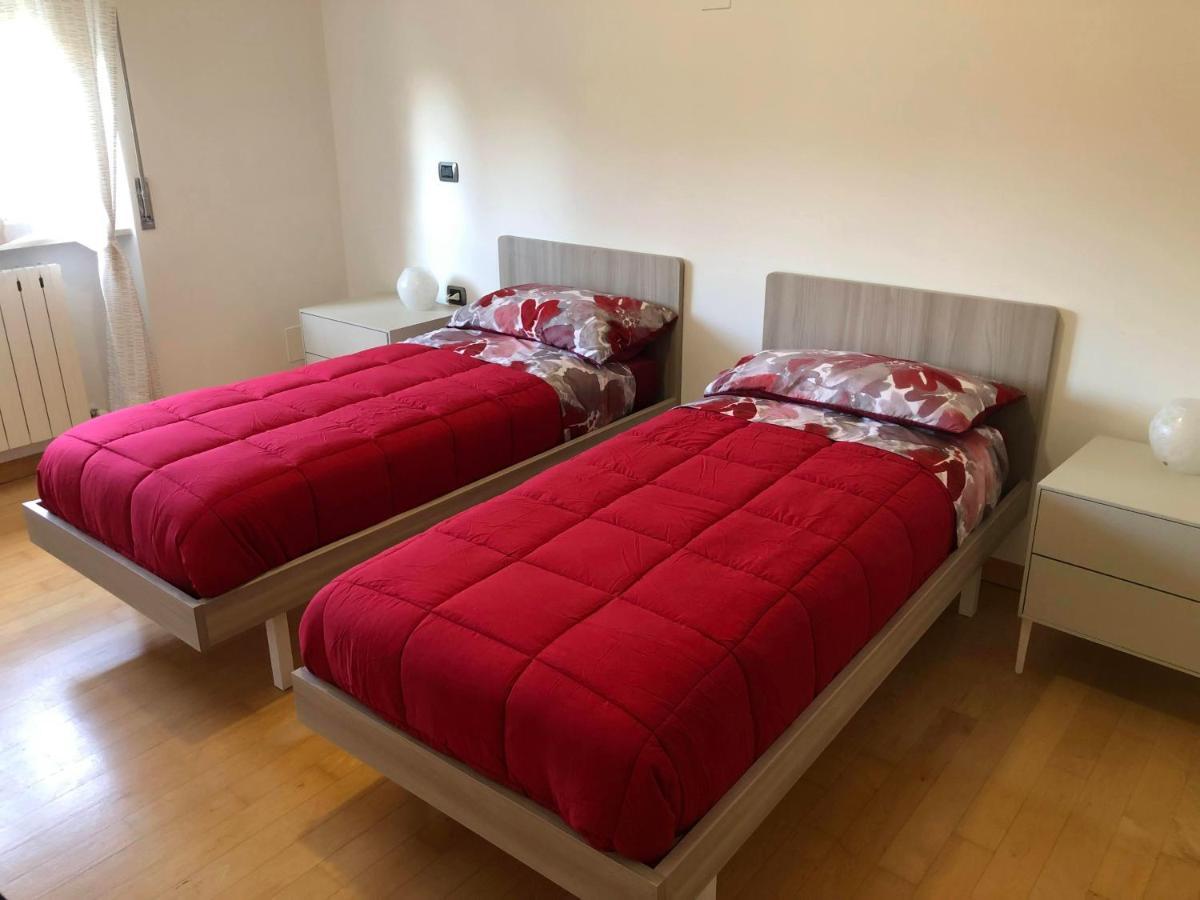 פבריאנו Appartamento A Casa Di Tamy מראה חיצוני תמונה
